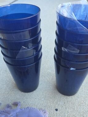 Set of 8 Blue Durable Drinking Tumblers